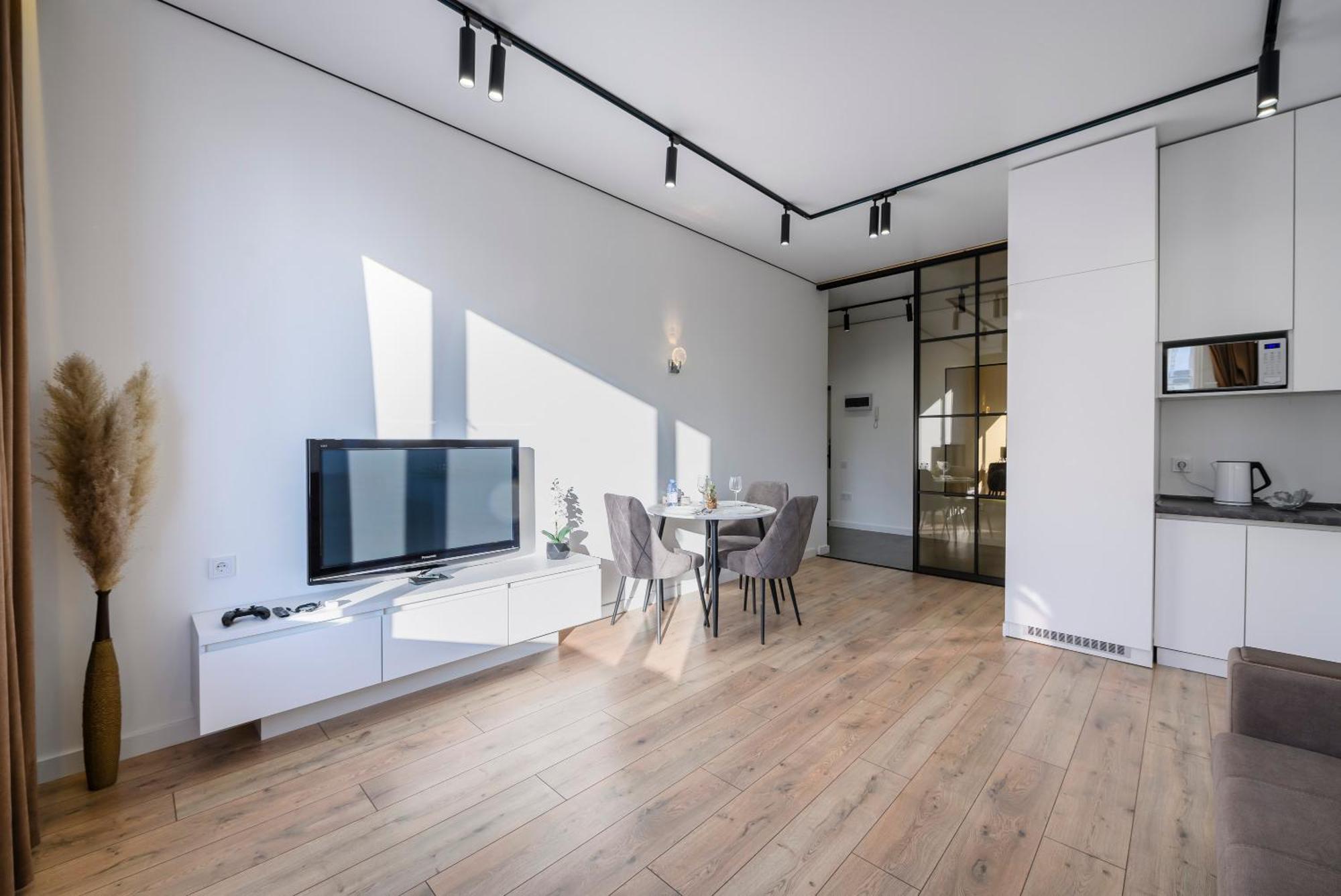 5 New Business-Class Apartments R-House Near Mega Almatý Exterior foto